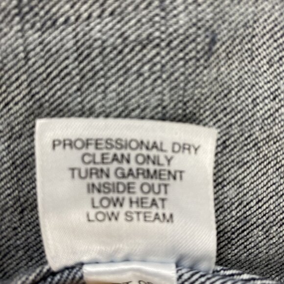 VTG St John Sport Classic Chic Preppy Denim Jacket Frayed Trim & Gold Details L - Picture 9 of 16